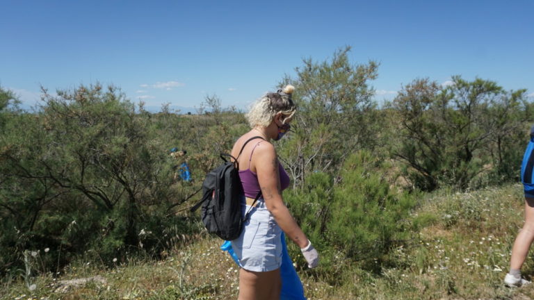 A cleanup for a day: leaving the bustle behind