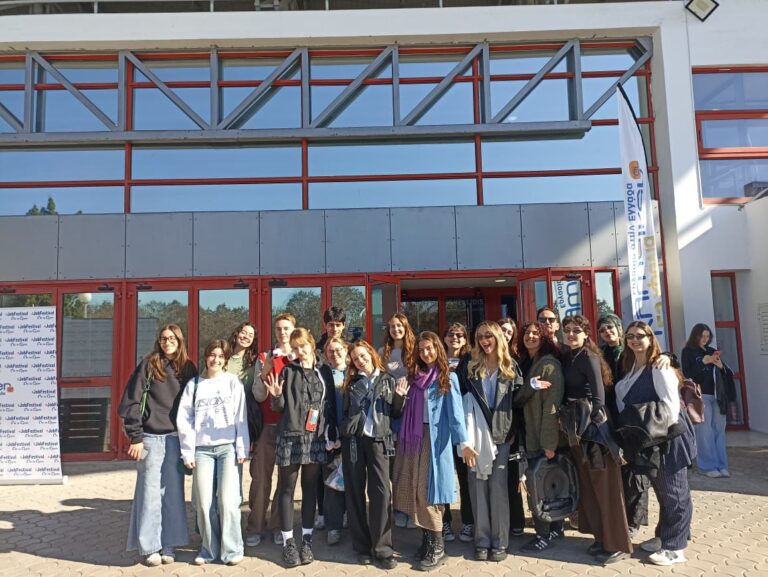 "IN MEDIA RESC" volunteering team at the JobFestival